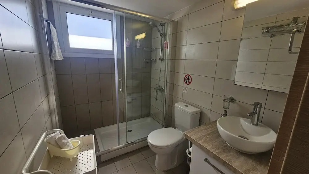 116 NIC 303 - Stay Vintage Central Suites