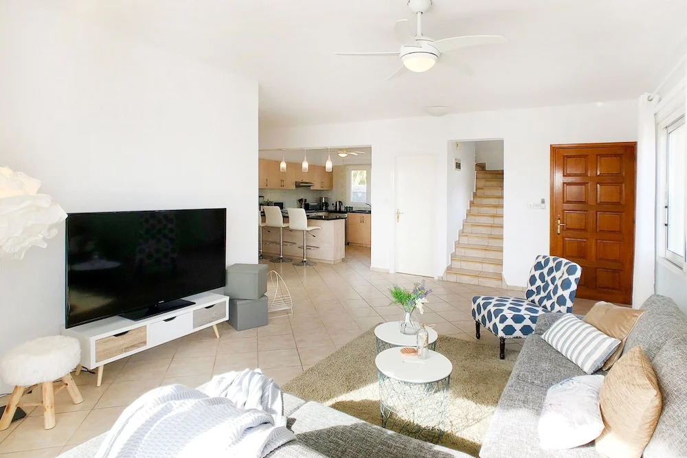 Villa Silverline