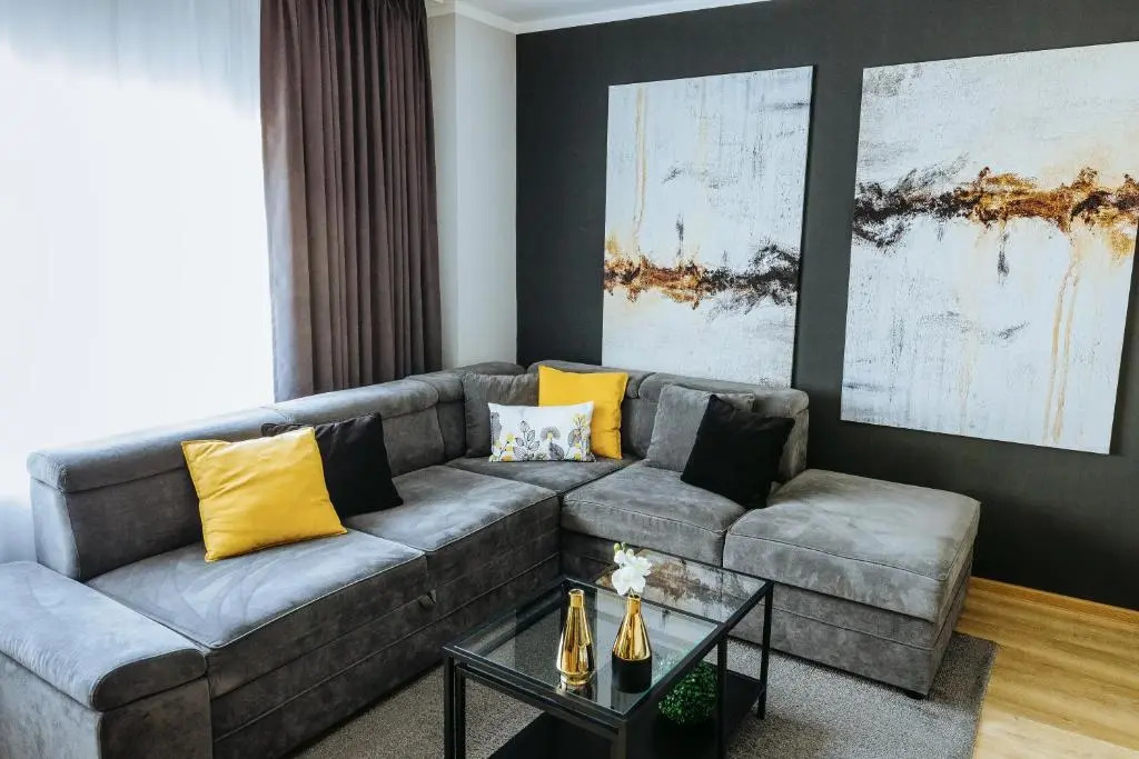 Charlotte Residence - 2 Bedrooms Apartment