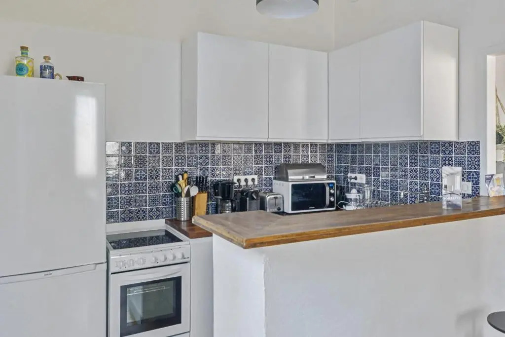 Charming house with terrace and garden in Avignon - Welkeys