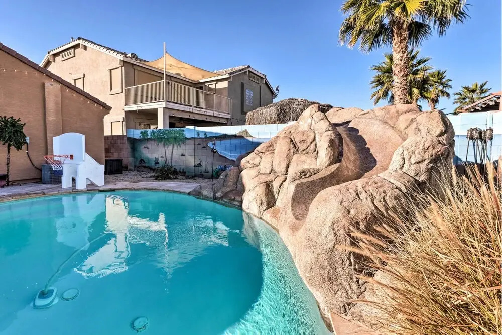 Maricopa Home w/ Swim-up Bar, Heated Pool & Slide