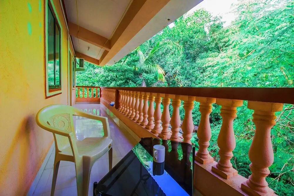OYO 17401 Home Peaceful 2BHK Calangute