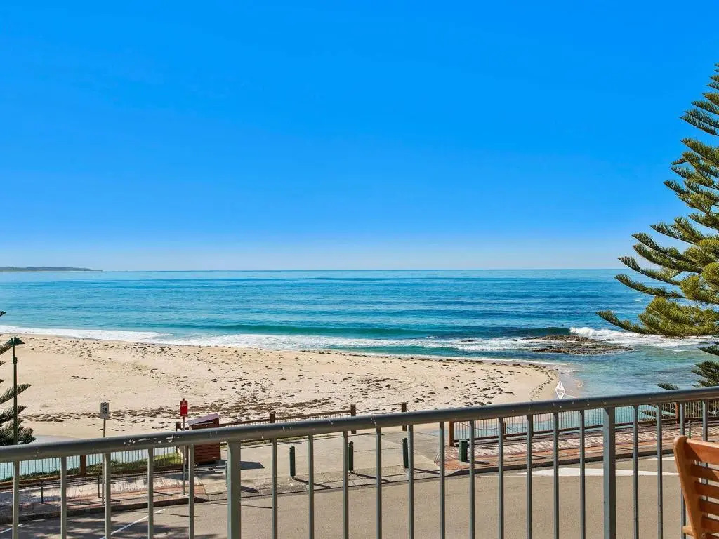 Blue Pacific 8