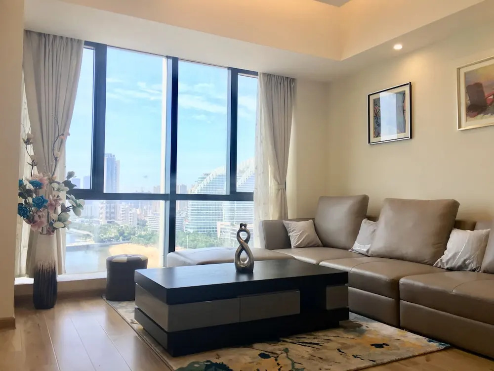 One bedroom condo with ocean view