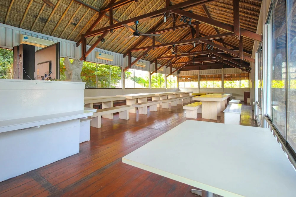 巴厘岛水明漾克罗柏崁贝拉班888酒店(Airy Eco Seminyak Kerobokan Beraban 888 Bali)