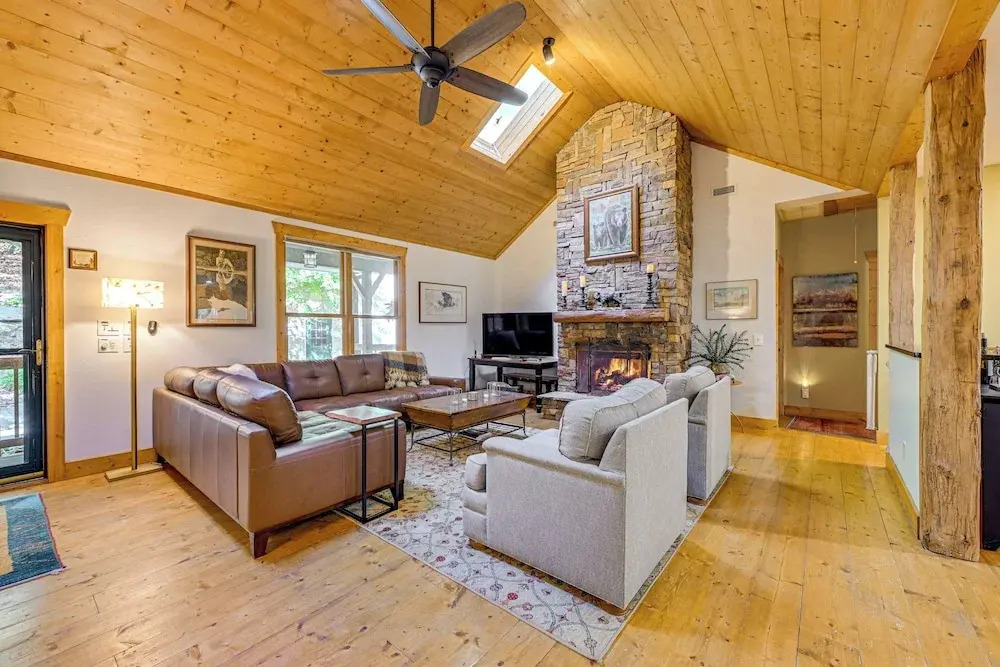 Near Hiking & Outdoor Rec: Cabin in Sapphire