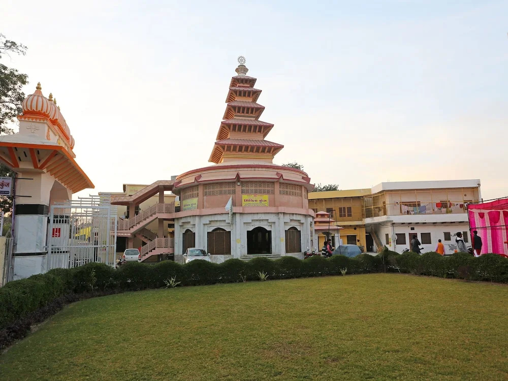 OYO 10708 Mithila Spiritual Stay