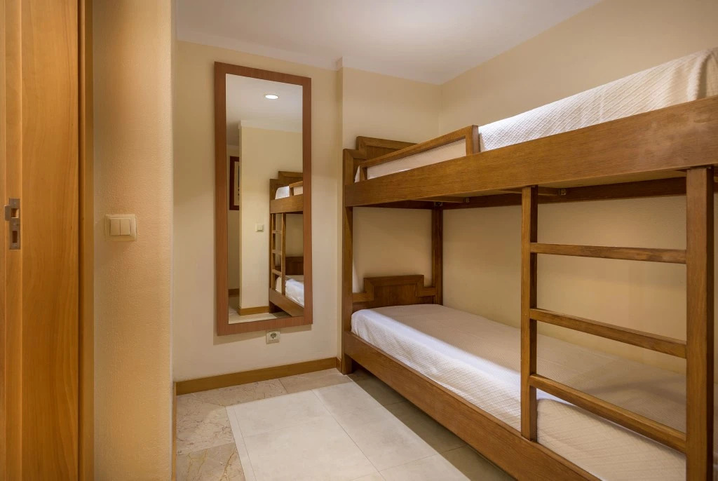 Отель Interpass VAU Hotel & Apartaments
