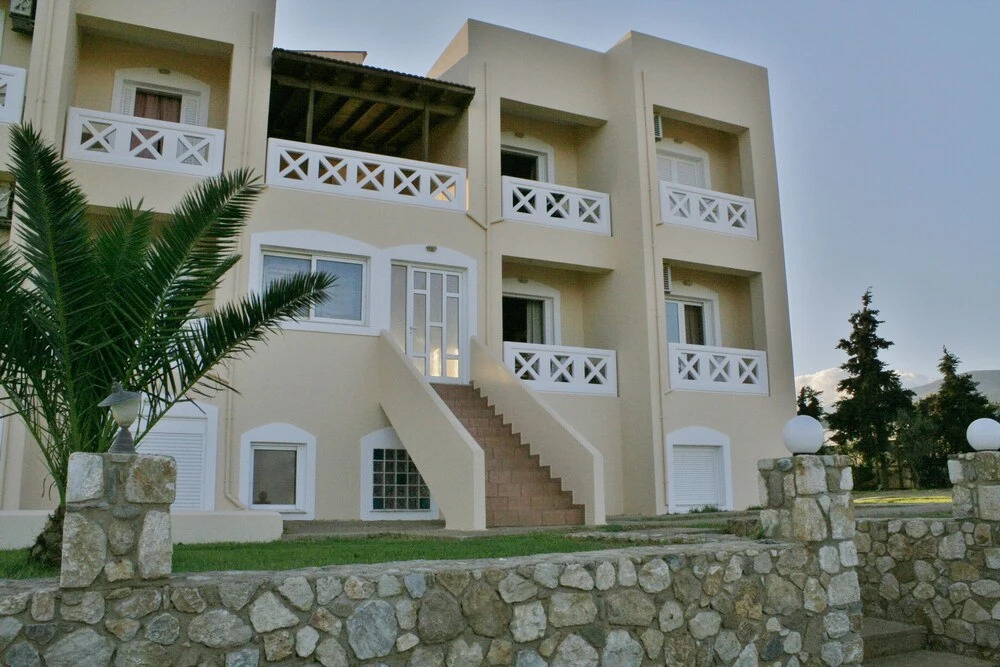 Flisvos Rooms