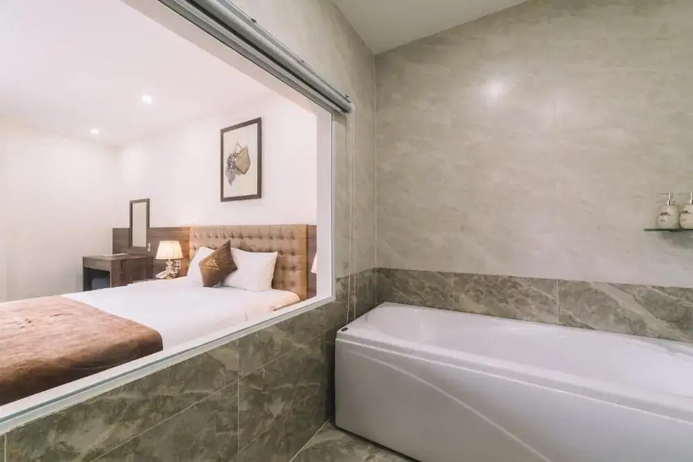 Dalat Paradise Hotel