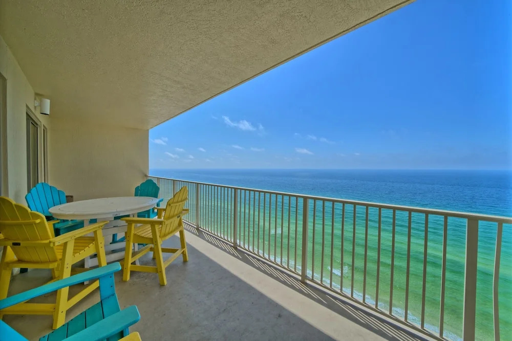 Gulf Crest Condominium #2107 - 3 Br Condo