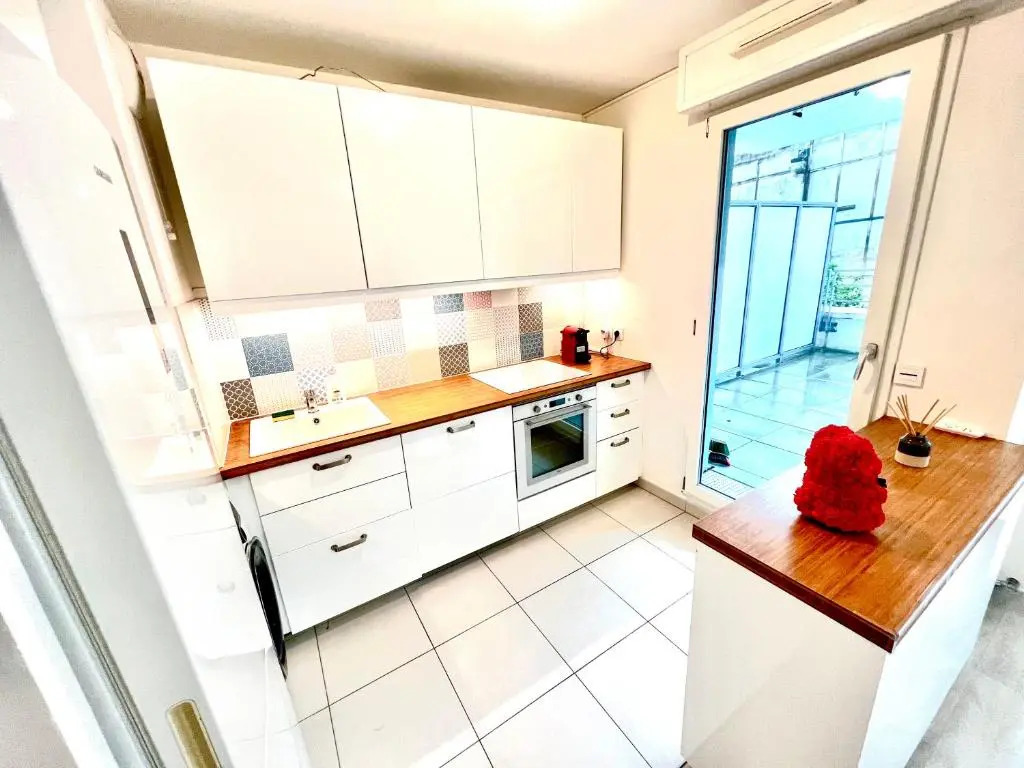 Luxury Full apartment with SOFITEL BEDS Paris 76m2 Terrasse 25m2