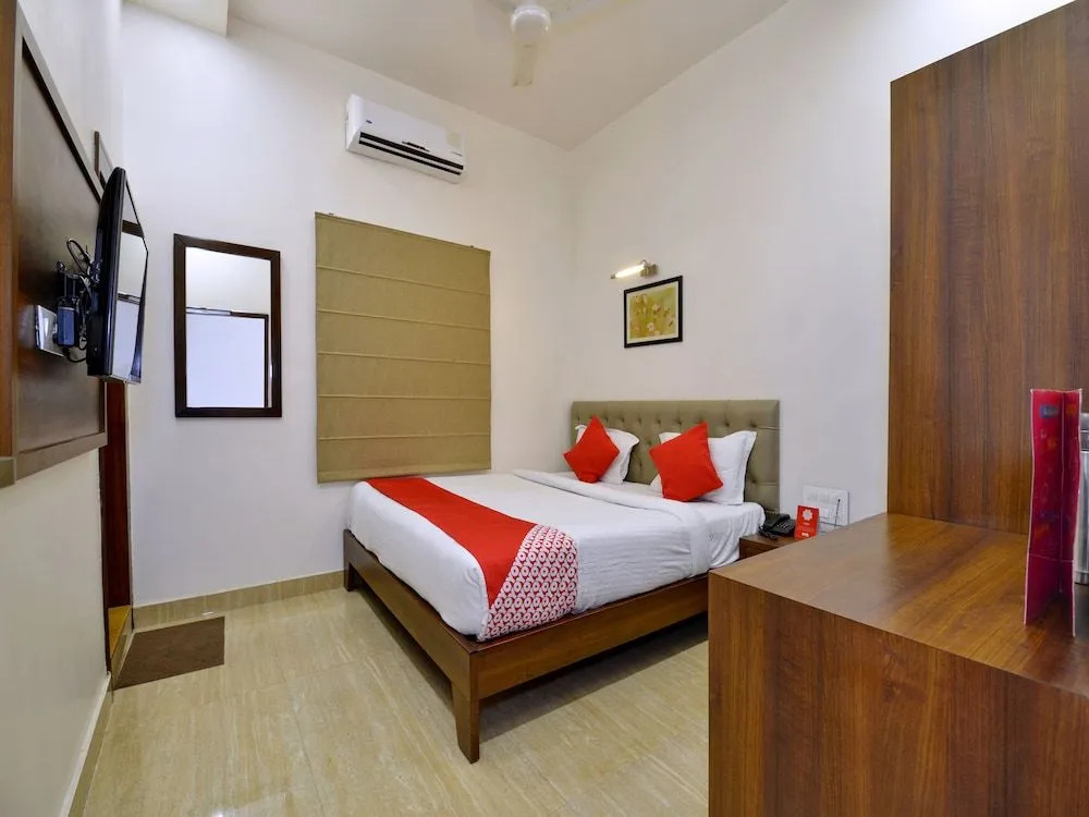 OYO 11928 Hotel Ajmer regency