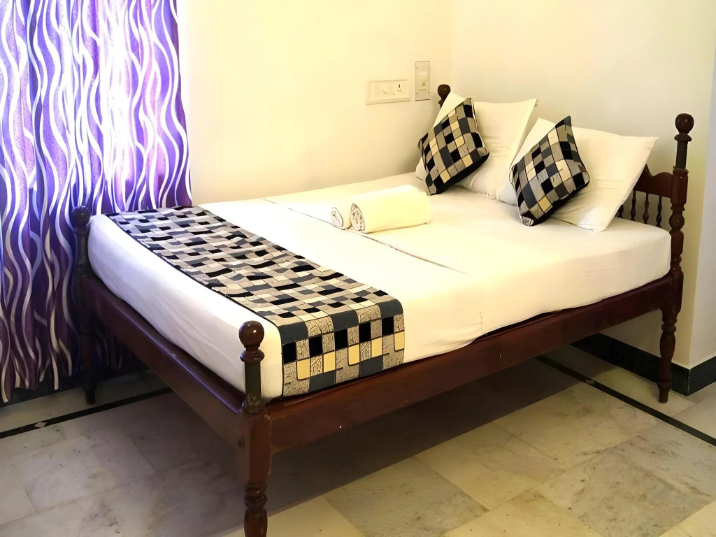 Hotel White Rose