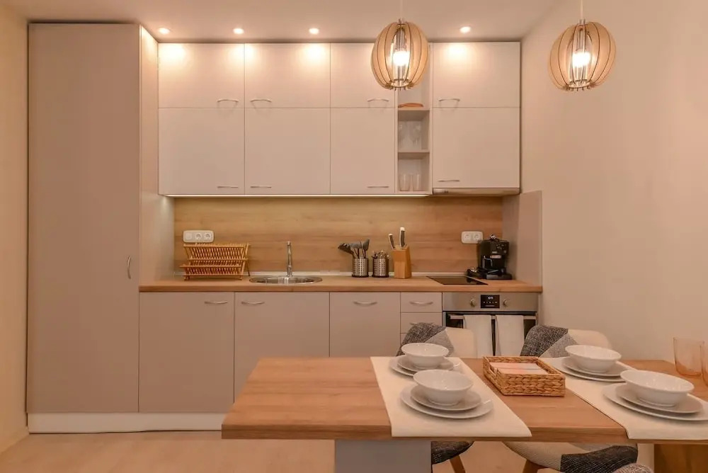 FM Luxury 1-BDR Apartment - Sofia Dream Desert
