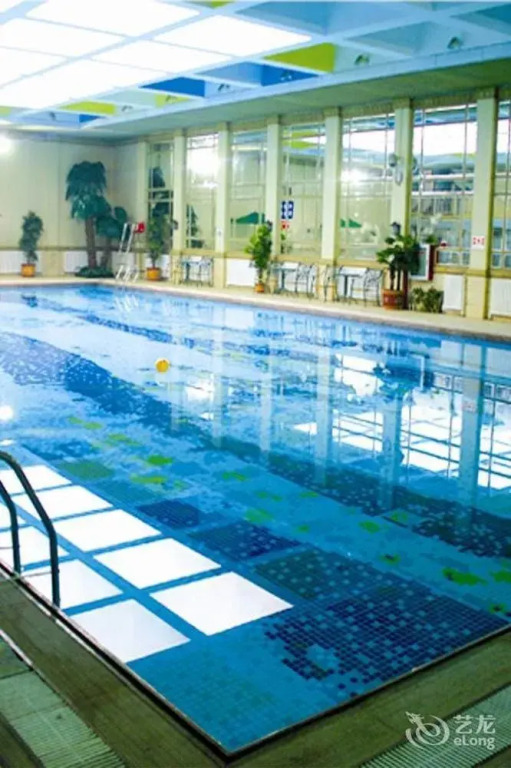 Chengde Jing Cheng Hotel