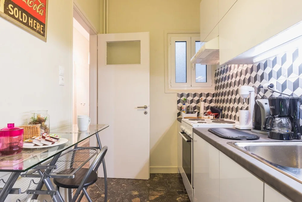 Park View Apartment Near Athens Museum