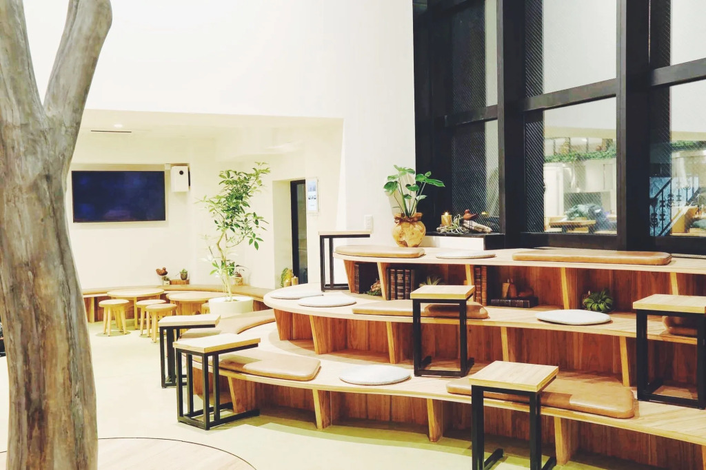 Planetyze Hostel