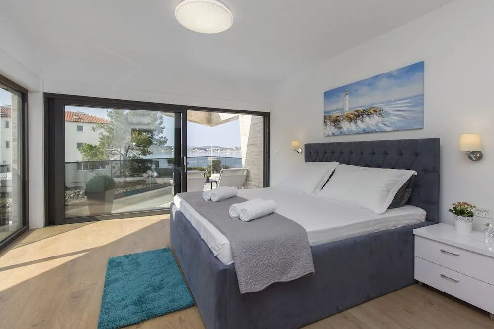 Villa Okit
