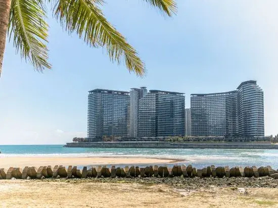 Zhulang Binhai Holiday Apartment (Wanning Riyuewan Shop)