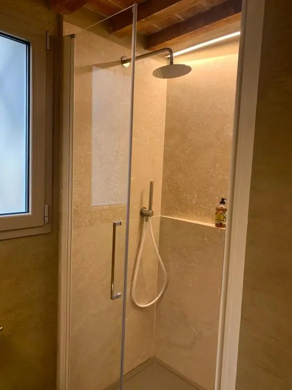 AI MAGAZZINI DEI MEDICI (casa con balcone)