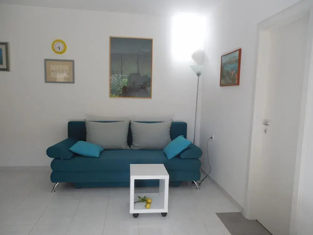 A&M - 30 m From Beach - A1
