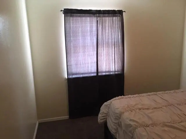 2 Bedroom Apartment for you! Next to Fort Sill