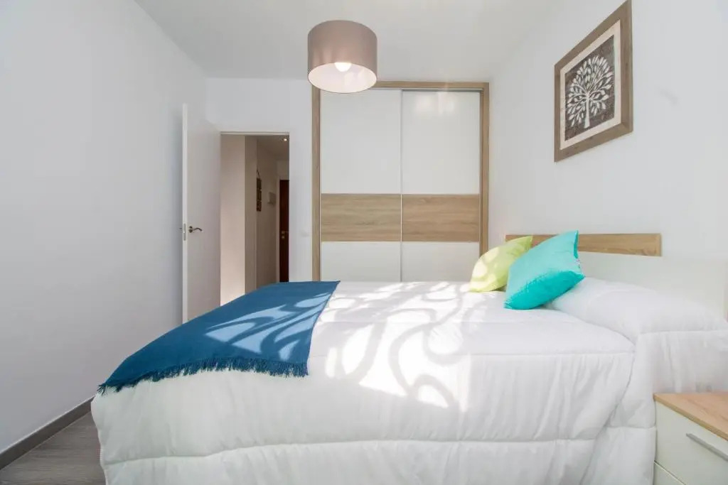 Santa Amalia 18 by IVI Real Estate