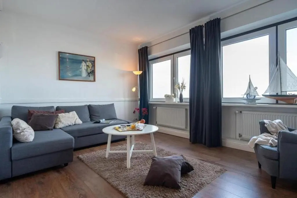 Strandhotel-Heiligenhafen-Wohnung-120-Wellenreiter-Typ-II