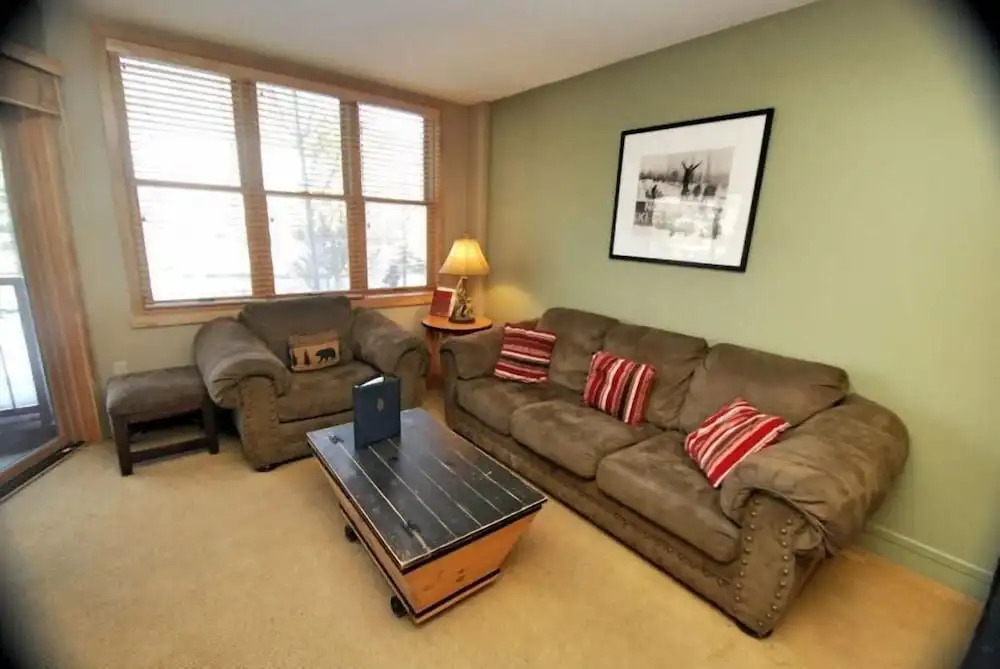 Silvermill Lodge 1 Bedroom Apartment by Key to the Rockies