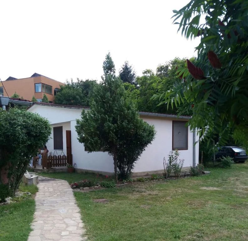 Ajax Guest House