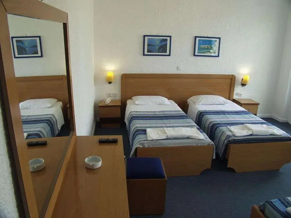 Hotel Kanelli Beach