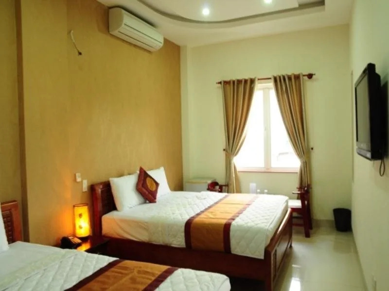 Canh Buom Hotel