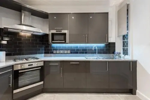 Fleet Street Apartment 3
