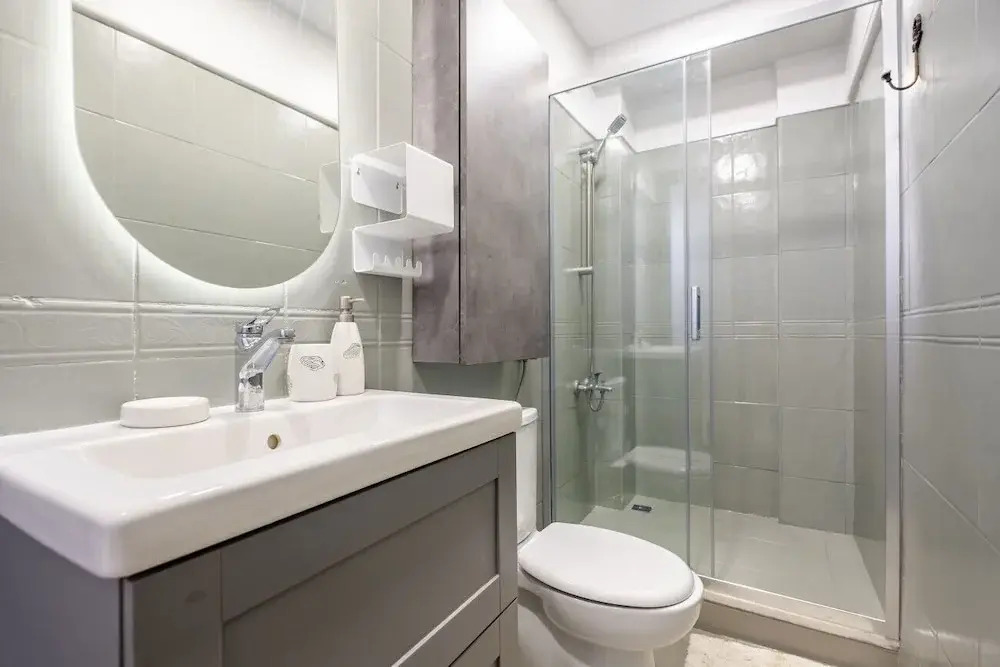 Central Flat With Backyard in Besiktas
