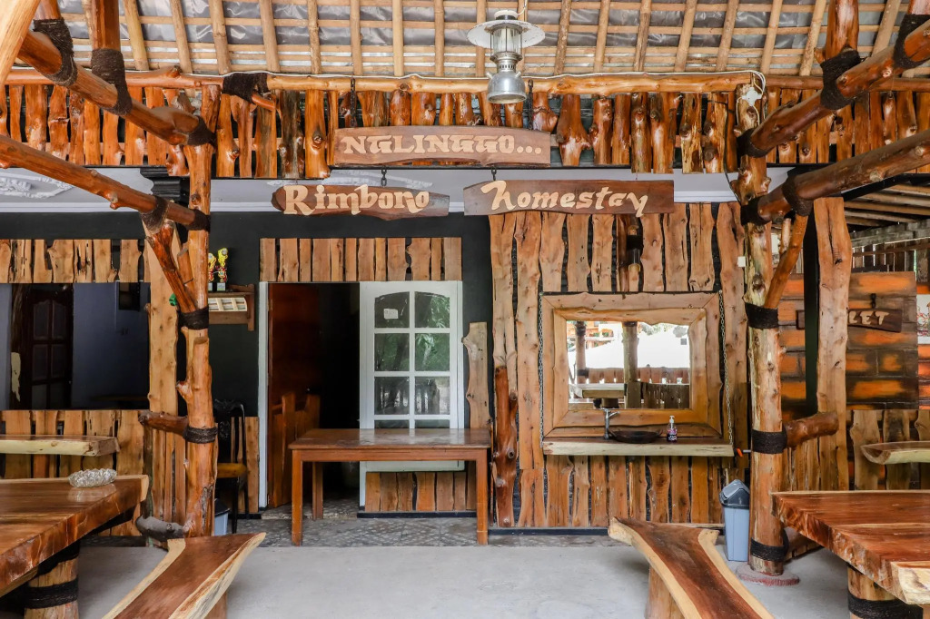Rimbono Homestay