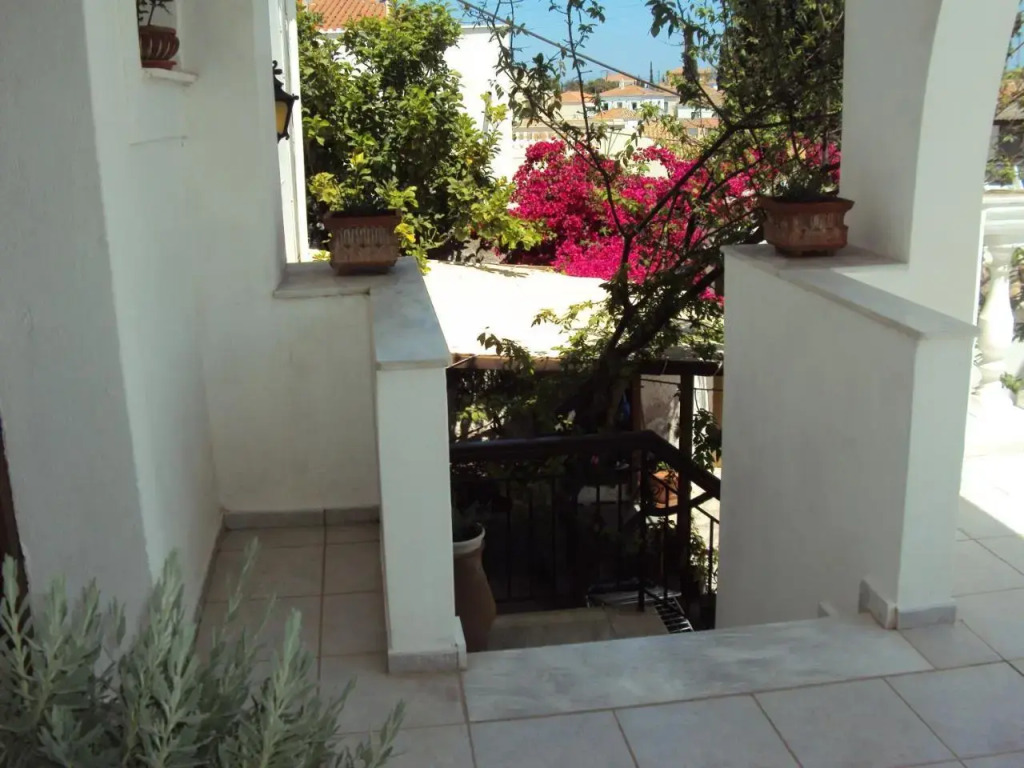 Villa Kalomira