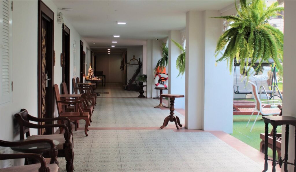 White Boutique Hotel and Spa