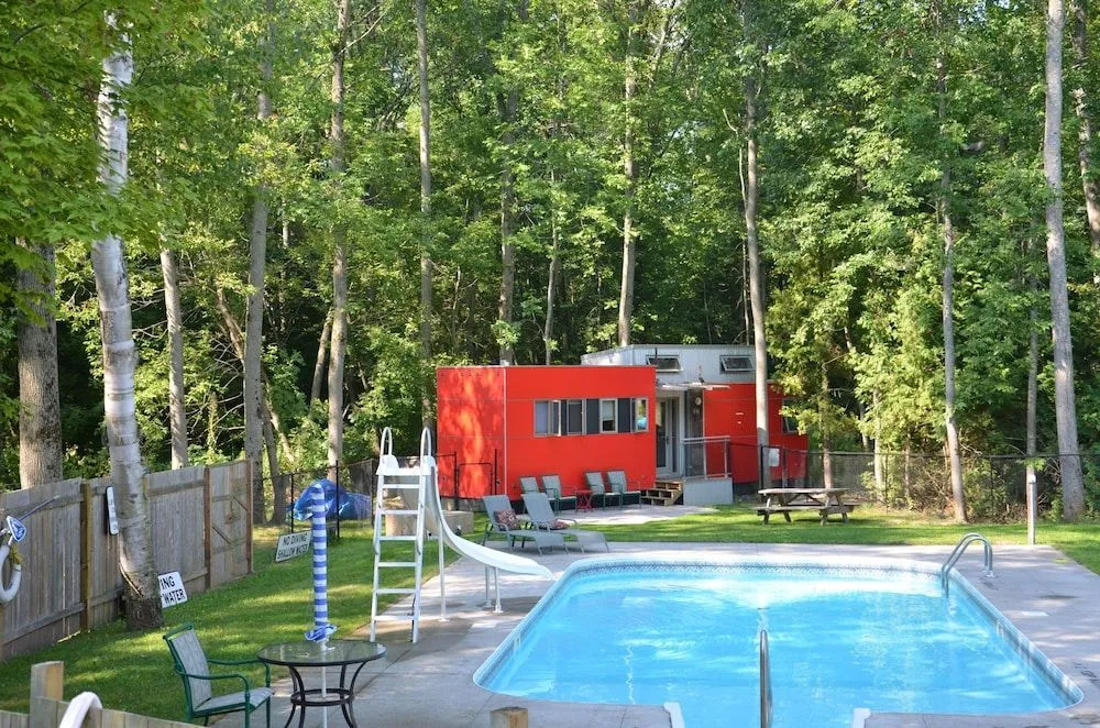 Timber House Resort