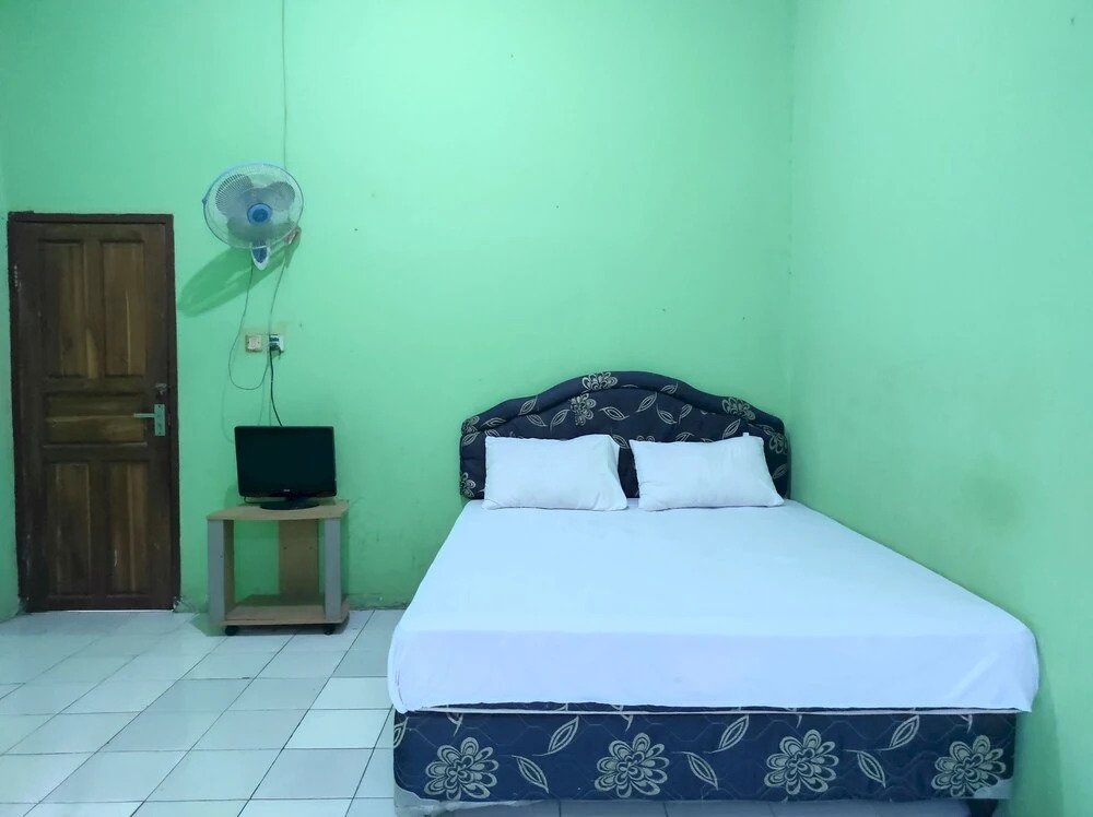 OYO 93411 Syariah Hotel Tomborang