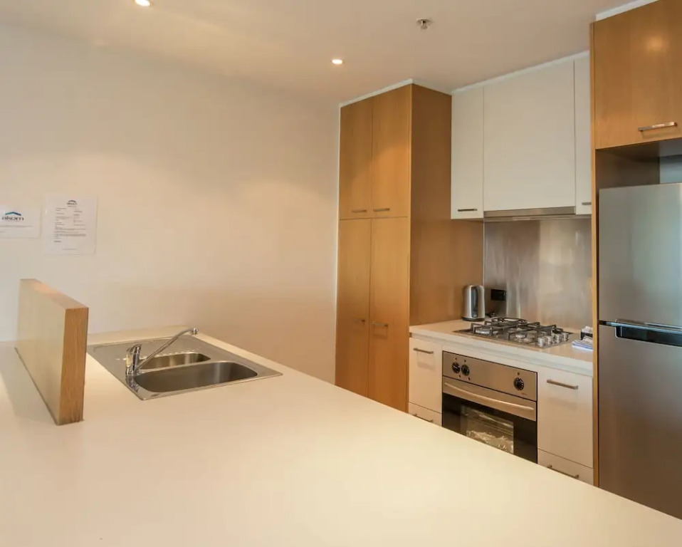 Exquisite Apartments Docklands