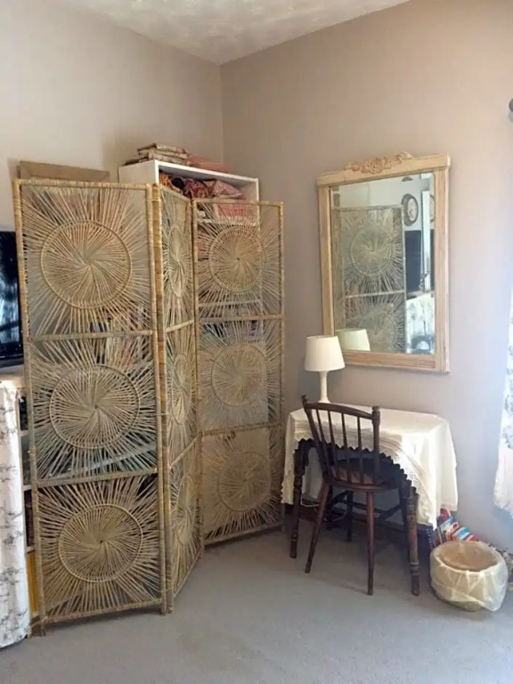 Stylish room near seafront