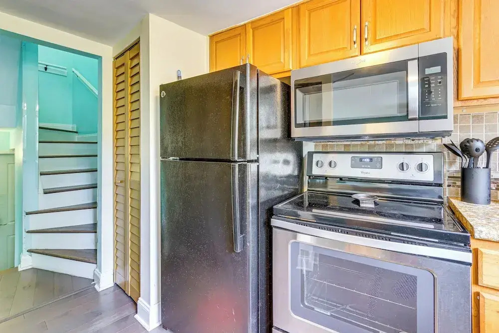 Walk to Beach: Peaceful Hilton Head Island Condo