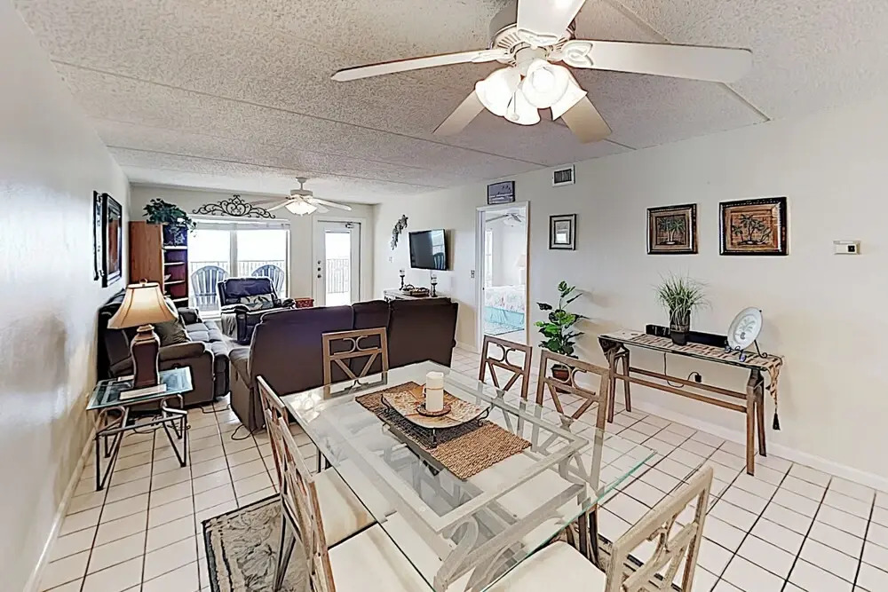 Oceanfront 1st-floor Condo on Spi: Patio & Pool