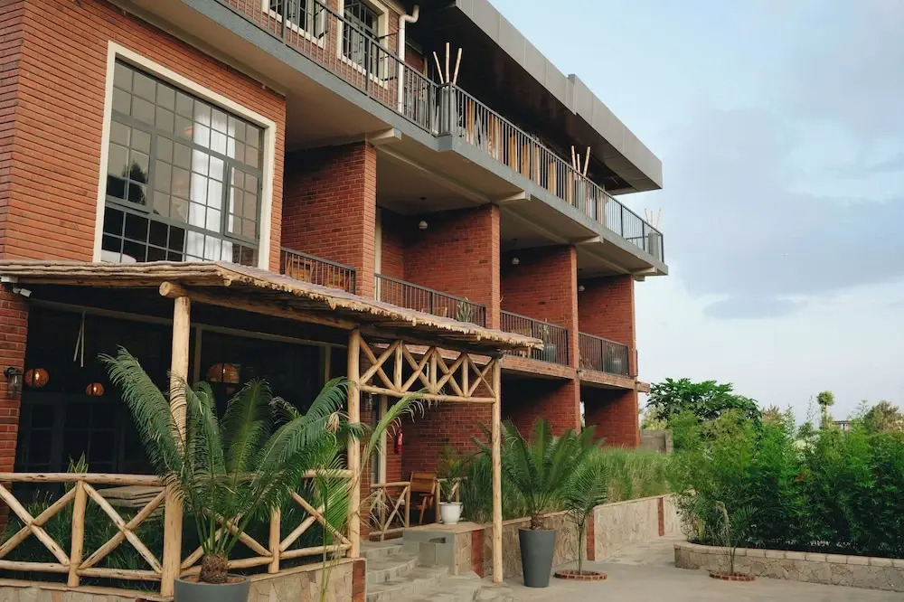 Zondela House