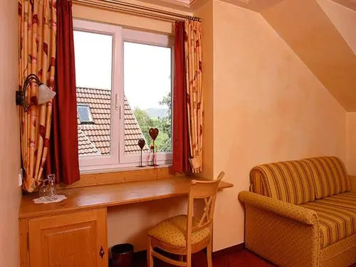 Wein- und Klimahotel Bergfriedel