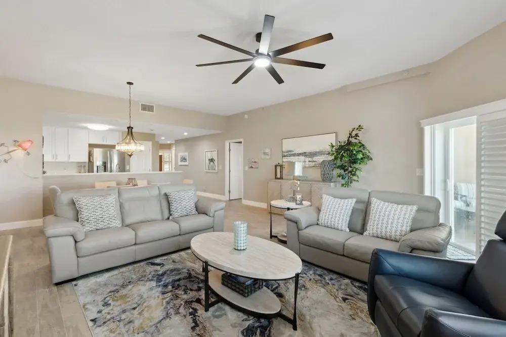 Spacious 3BR Condo by The Beach Ocean Park - 106
