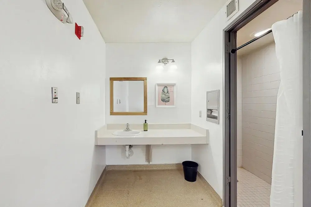 Great for Groups! Poolside Oasis Near Encanto Park
