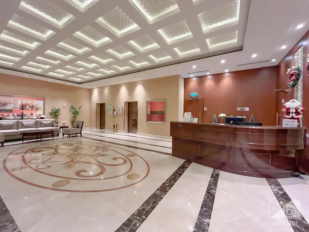 Seaview Penthouse with Private Gym & Outdoor Pool