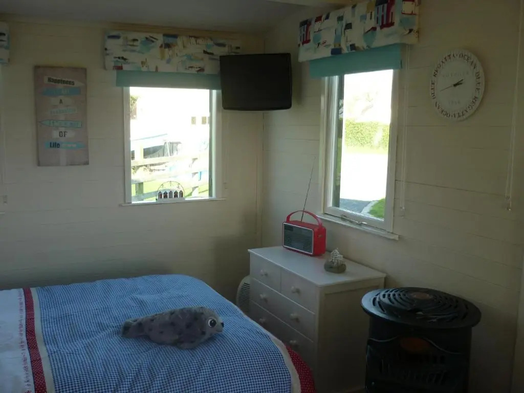 Seal Cabin